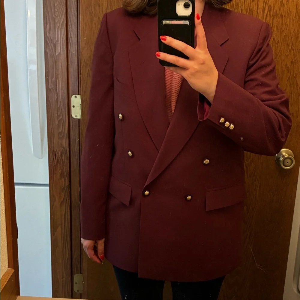EUC Double-Breasted Blazer in Burgundy (Size L) - Picture 6 of 12